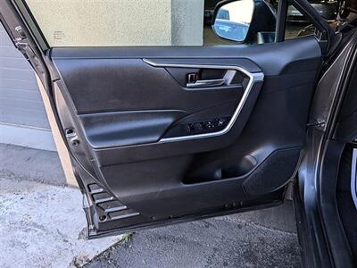 2022 Toyota RAV4 Hybrid XLE   - Photo 18 - Bountiful, UT 84010