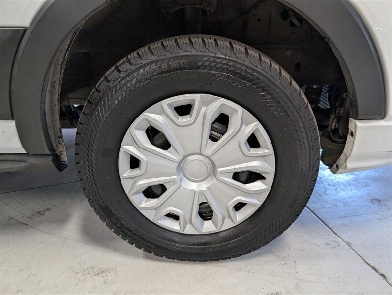 2025 Ford Transit 350 XLT 12-Passenger - Photo 12 - Bountiful, UT 84010