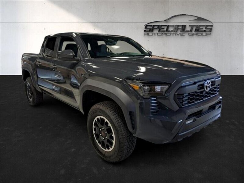2025 Toyota Tacoma TRD Off-Road  