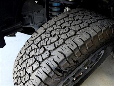 2025 Toyota Tacoma TRD Off-Road   - Photo 17 - St. George, UT 84770-2625