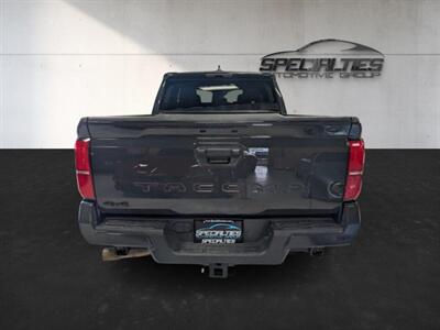 2025 Toyota Tacoma TRD Off-Road   - Photo 9 - Bountiful, UT 84010