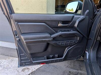 2025 Toyota Tacoma TRD Off-Road   - Photo 19 - Bountiful, UT 84010