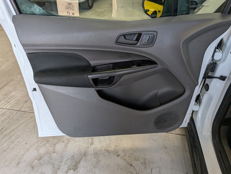 2022 Ford Transit Connect XL - Photo 18 - Bountiful, UT 84010
