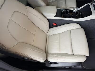 2023 Volvo XC40 B5 Plus Bright Theme   - Photo 40 - St. George, UT 84770-2625