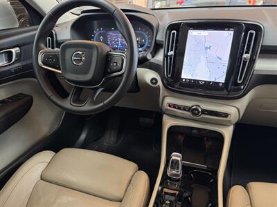 2023 Volvo XC40 B5 Plus Bright Theme   - Photo 17 - St. George, UT 84770-2625