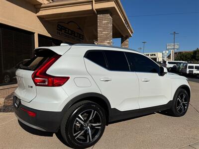 2023 Volvo XC40 B5 Plus Bright Theme   - Photo 32 - St. George, UT 84770-2625