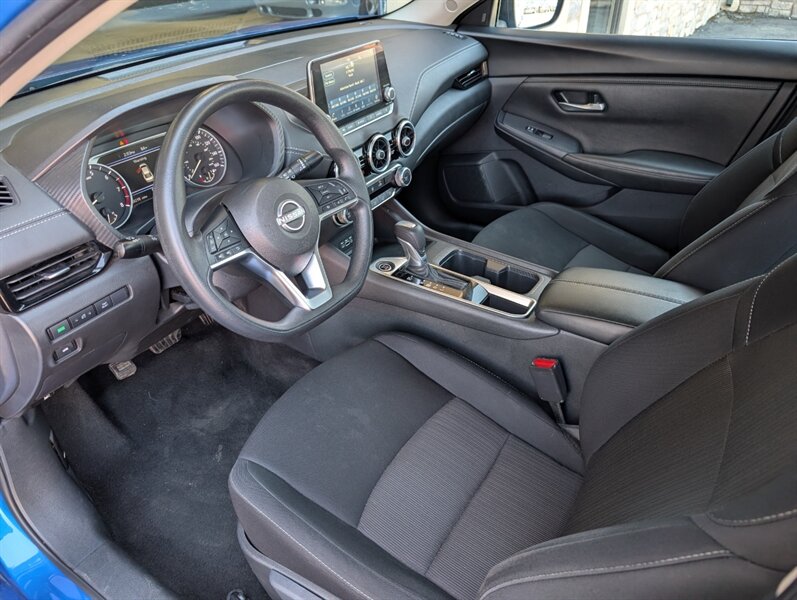 2024 Nissan Sentra SV - Photo 2 - Bountiful, UT 84010