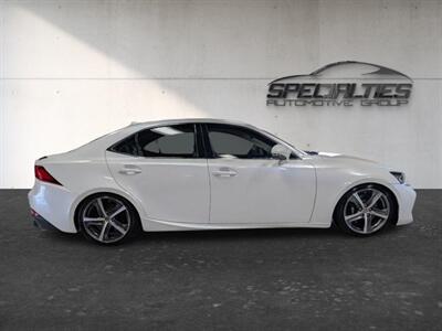 2017 Lexus IS 300 AWD - Photo 11 - Bountiful, UT 84010
