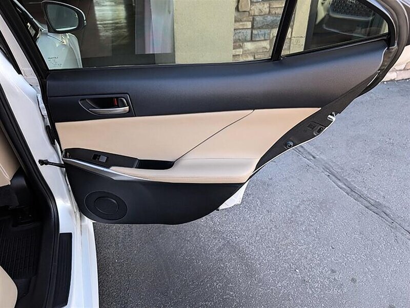 2017 Lexus IS 300 AWD - Photo 27 - Bountiful, UT 84010