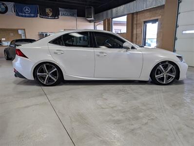 2017 Lexus IS 300 AWD   - Photo 11 - Bountiful, UT 84010