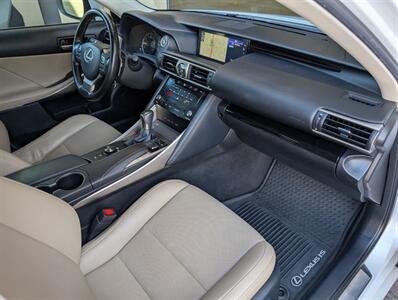 2017 Lexus IS 300 AWD   - Photo 4 - Bountiful, UT 84010