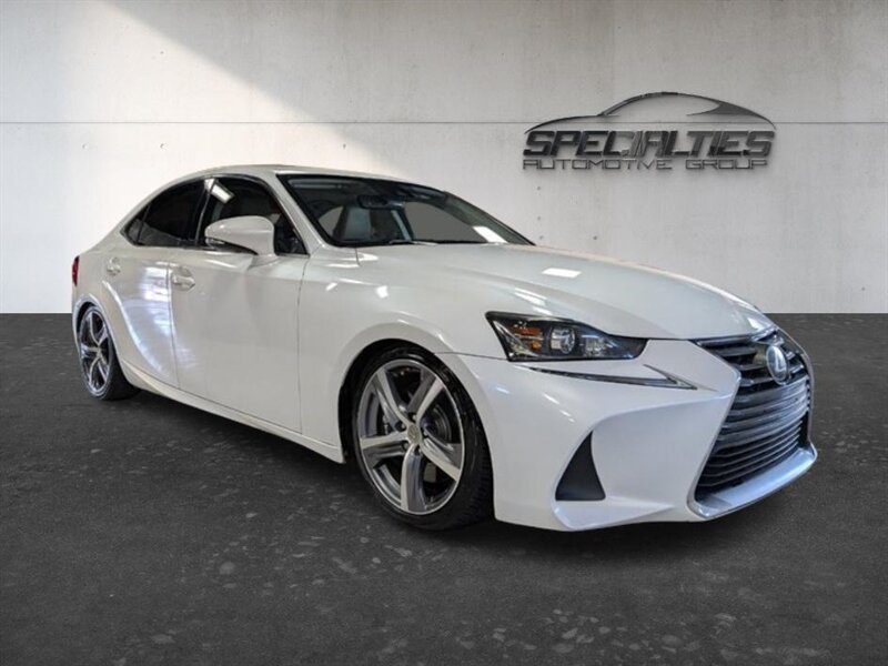 2017 Lexus IS 300 AWD  