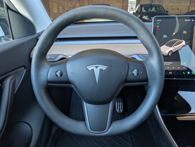 2021 Tesla Model Y Long Range - Photo 19 - Bountiful, UT 84010