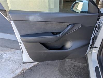 2021 Tesla Model Y Long Range - Photo 18 - Bountiful, UT 84010