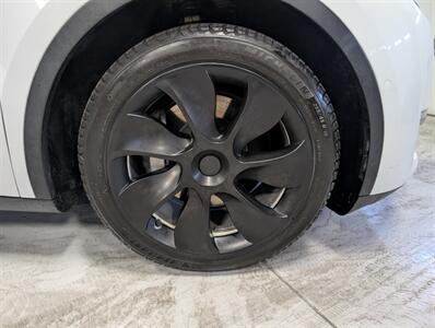 2021 Tesla Model Y Long Range - Photo 12 - Bountiful, UT 84010