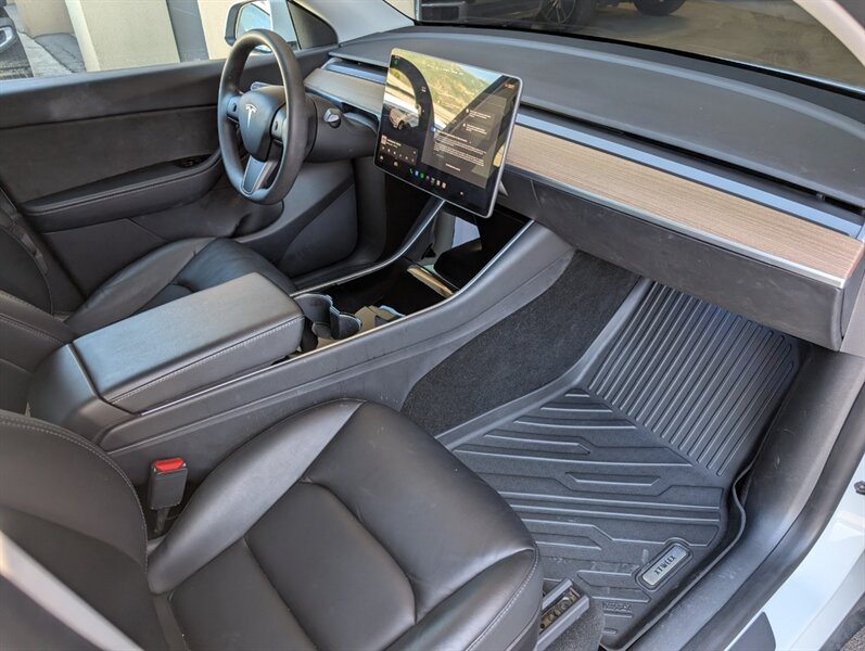 2021 Tesla Model Y Long Range - Photo 4 - Bountiful, UT 84010