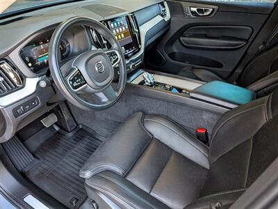 2022 Volvo XC60 Recharge T8 Inscription   - Photo 2 - Bountiful, UT 84010