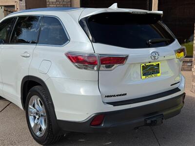 2015 Toyota Highlander Limited   - Photo 14 - St. George, UT 84770-2625