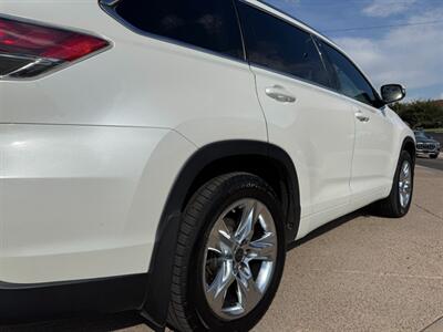 2015 Toyota Highlander Limited   - Photo 26 - St. George, UT 84770-2625