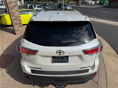 2015 Toyota Highlander Limited   - Photo 24 - St. George, UT 84770-2625