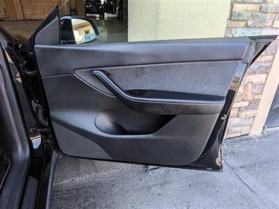 2021 Tesla Model Y Long Range FSD Capable - Photo 31 - Bountiful, UT 84010
