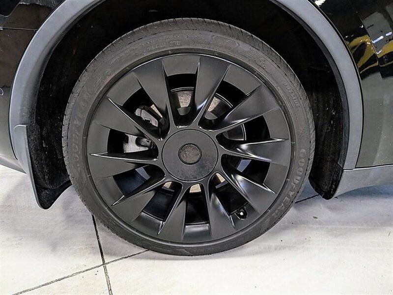 2021 Tesla Model Y Long Range FSD Capable - Photo 13 - Bountiful, UT 84010