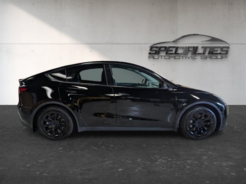 2021 Tesla Model Y Long Range FSD Capable - Photo 11 - Bountiful, UT 84010