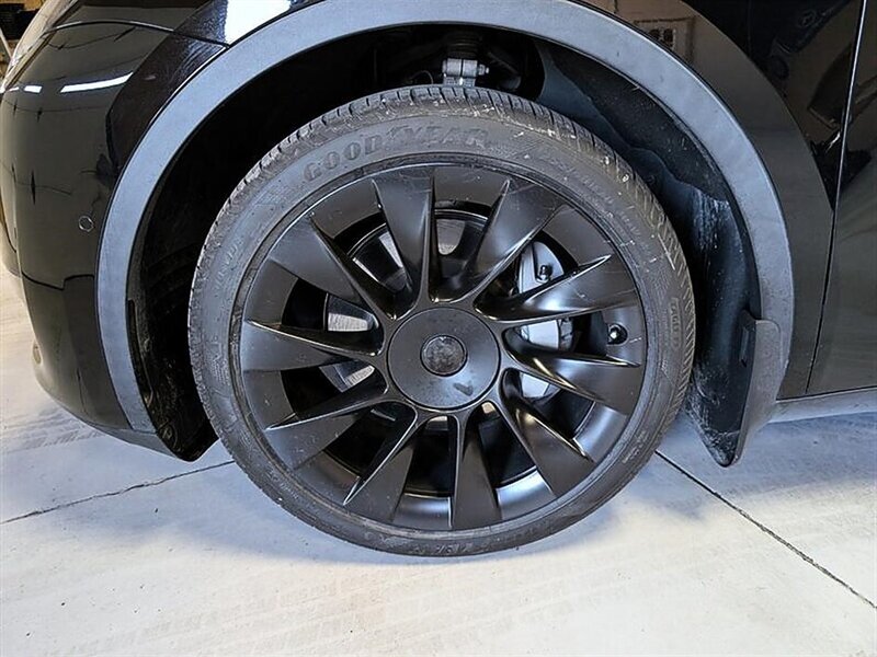 2021 Tesla Model Y Long Range FSD Capable - Photo 15 - Bountiful, UT 84010