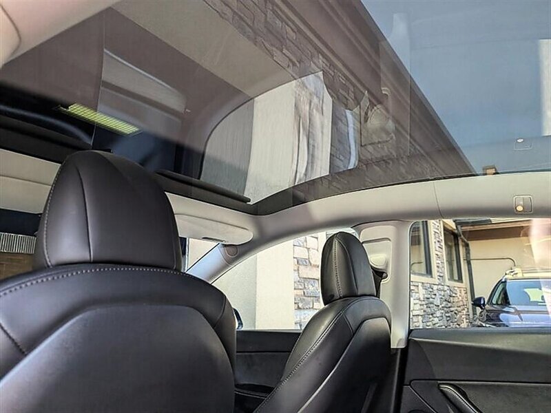 2021 Tesla Model Y Long Range FSD Capable - Photo 27 - Bountiful, UT 84010