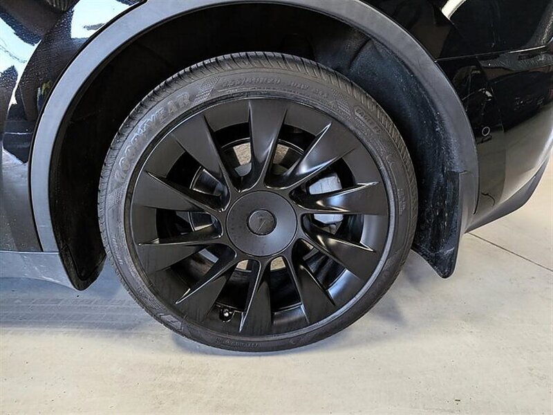 2021 Tesla Model Y Long Range FSD Capable - Photo 14 - Bountiful, UT 84010