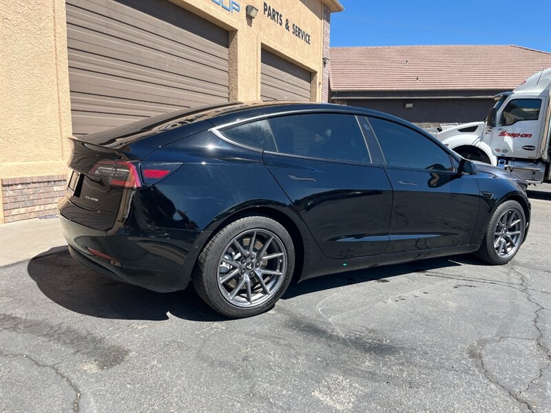 2021 Tesla Model 3 Long Range - Photo 32 - St. George, UT 84770-2625