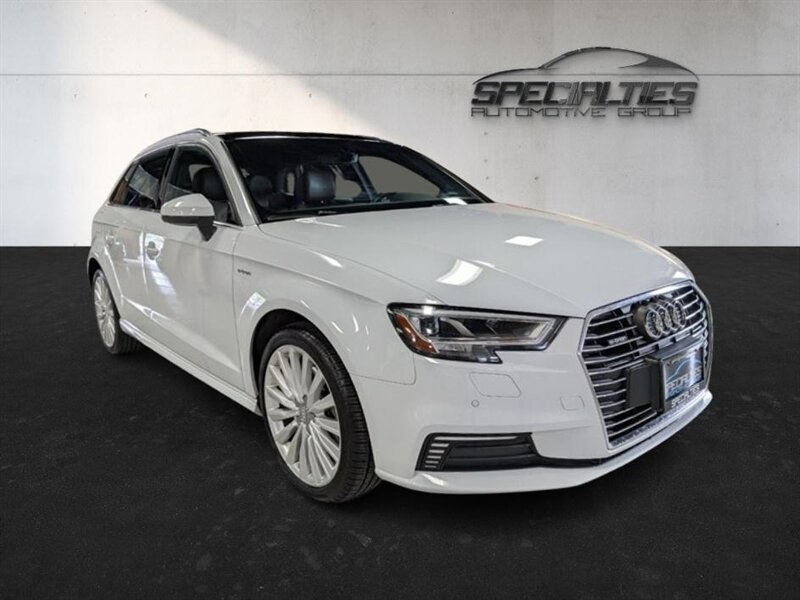 2017 Audi A3 Sportback e-tron 1.4T Premium Plus  ***Factory NEW Hybrid Battery***
