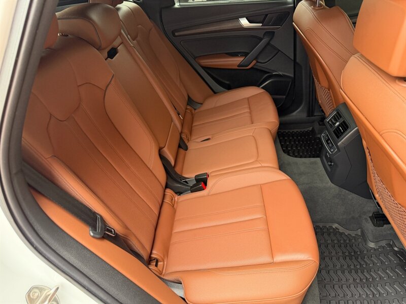 2021 Audi Q5 E Quattro Prestige - Photo 15 - St. George, UT 84770-2625