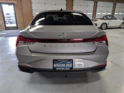 2023 Hyundai ELANTRA SEL   - Photo 9 - Bountiful, UT 84010