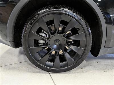 2023 Tesla Model Y Long Range   - Photo 13 - Bountiful, UT 84010