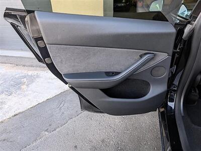 2023 Tesla Model Y Long Range   - Photo 18 - Bountiful, UT 84010