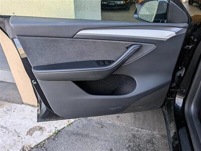 2023 Tesla Model Y Long Range   - Photo 17 - Bountiful, UT 84010