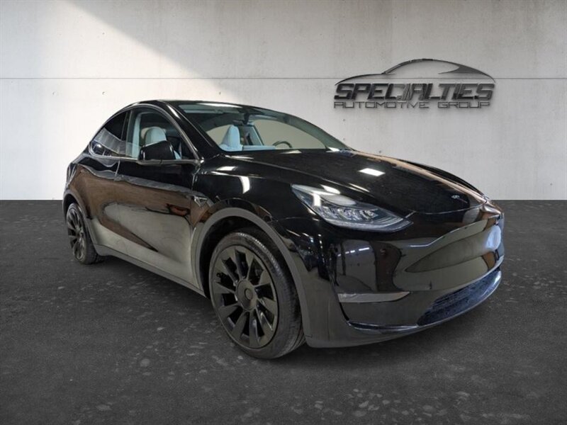 2023 Tesla Model Y Long Range   - Photo 1 - Bountiful, UT 84010