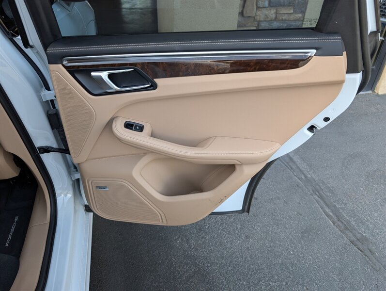 2024 Porsche Macan GTS - Photo 28 - Bountiful, UT 84010