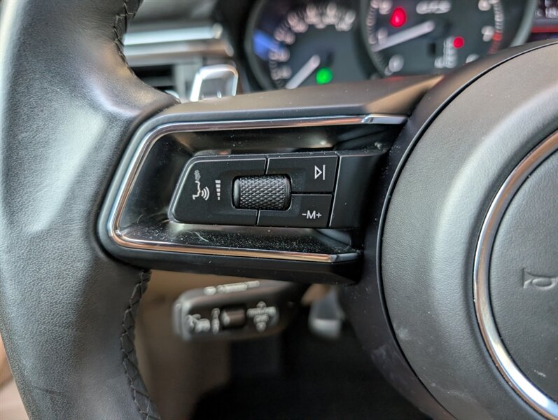 2024 Porsche Macan GTS - Photo 21 - Bountiful, UT 84010