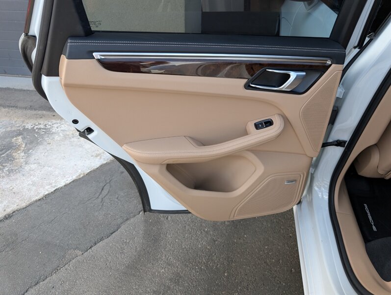 2024 Porsche Macan GTS - Photo 25 - Bountiful, UT 84010