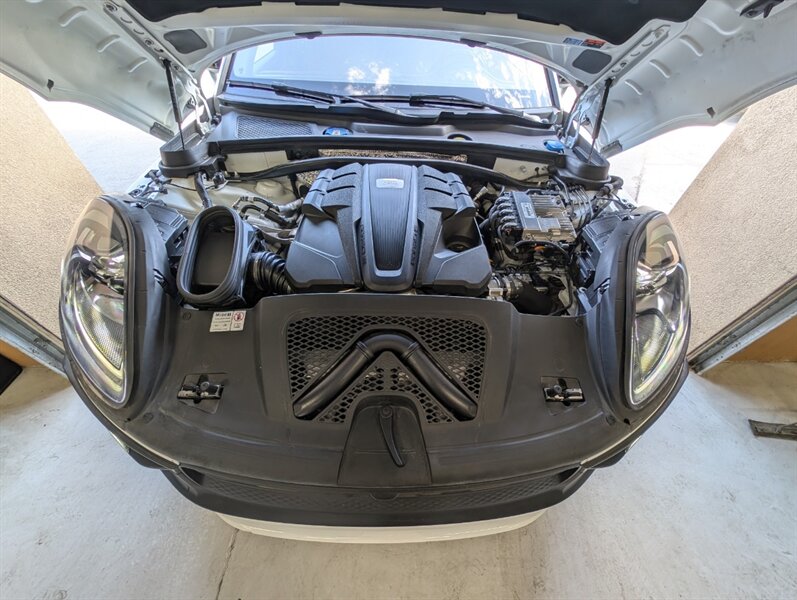 2024 Porsche Macan GTS - Photo 17 - Bountiful, UT 84010