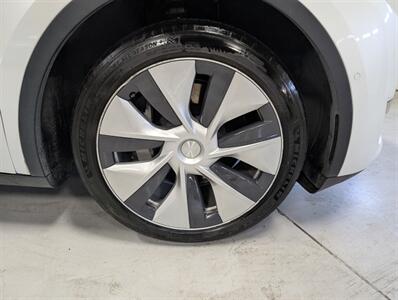 2021 Tesla Model Y Long Range - Photo 12 - Bountiful, UT 84010