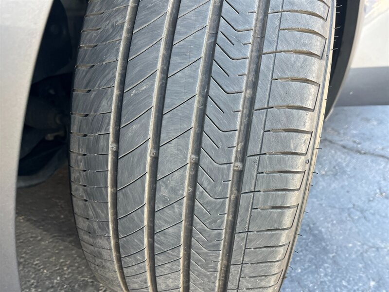 2023 Tesla Model Y Long Range - Photo 33 - St. George, UT 84770-2625