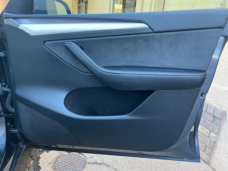 2023 Tesla Model Y Long Range - Photo 48 - St. George, UT 84770-2625