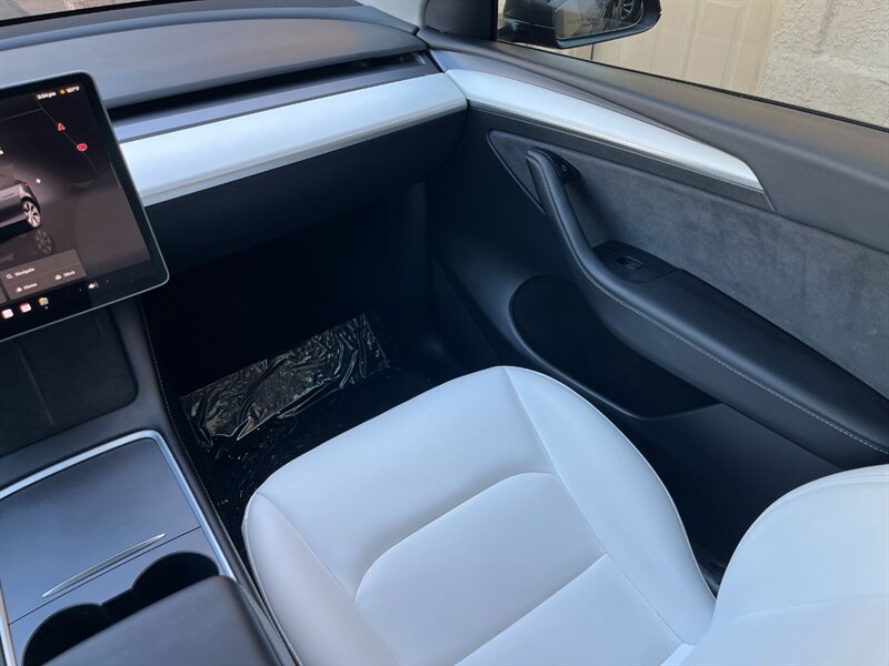 2023 Tesla Model Y Long Range - Photo 18 - St. George, UT 84770-2625