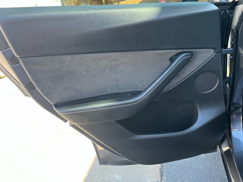 2023 Tesla Model Y Long Range - Photo 49 - St. George, UT 84770-2625