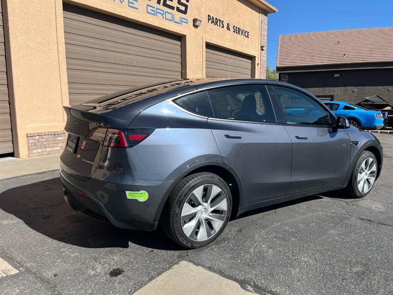2023 Tesla Model Y Long Range - Photo 4 - St. George, UT 84770-2625