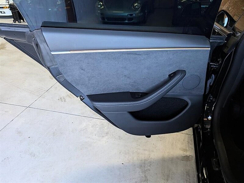 2025 Tesla Model 3 Long Range w/ Hardware 4 - Photo 26 - Bountiful, UT 84010