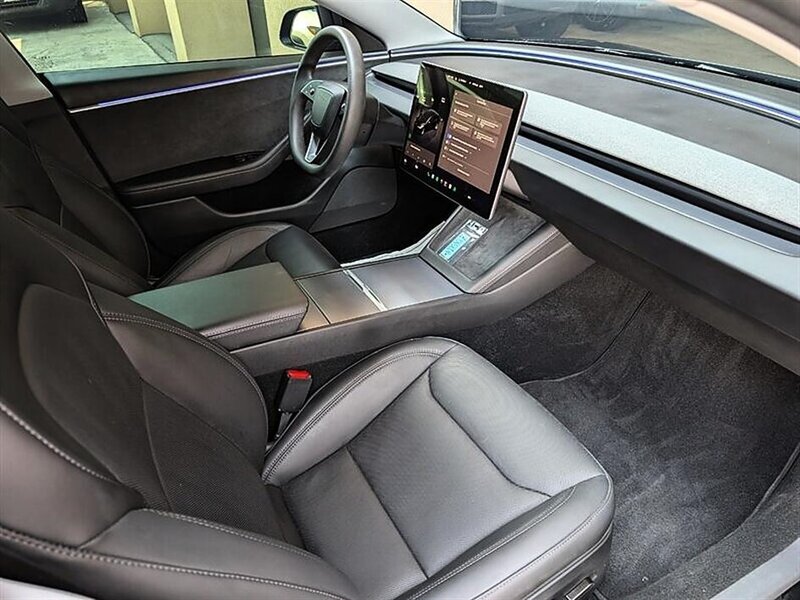 2025 Tesla Model 3 Long Range w/ Hardware 4 - Photo 4 - Bountiful, UT 84010